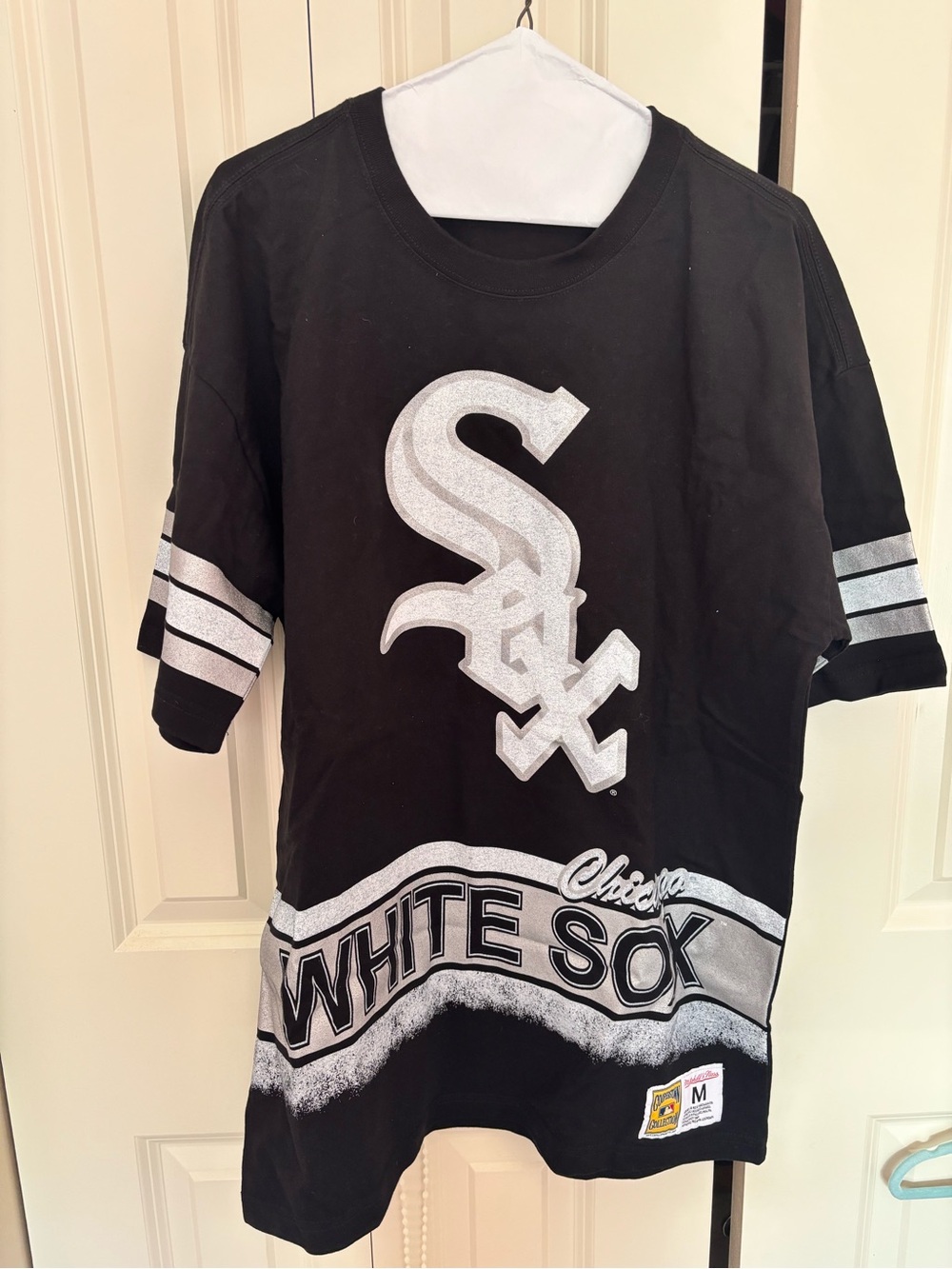 Mitchell & Ness Black Silver Chicago White Sox Short Sleeve Tee